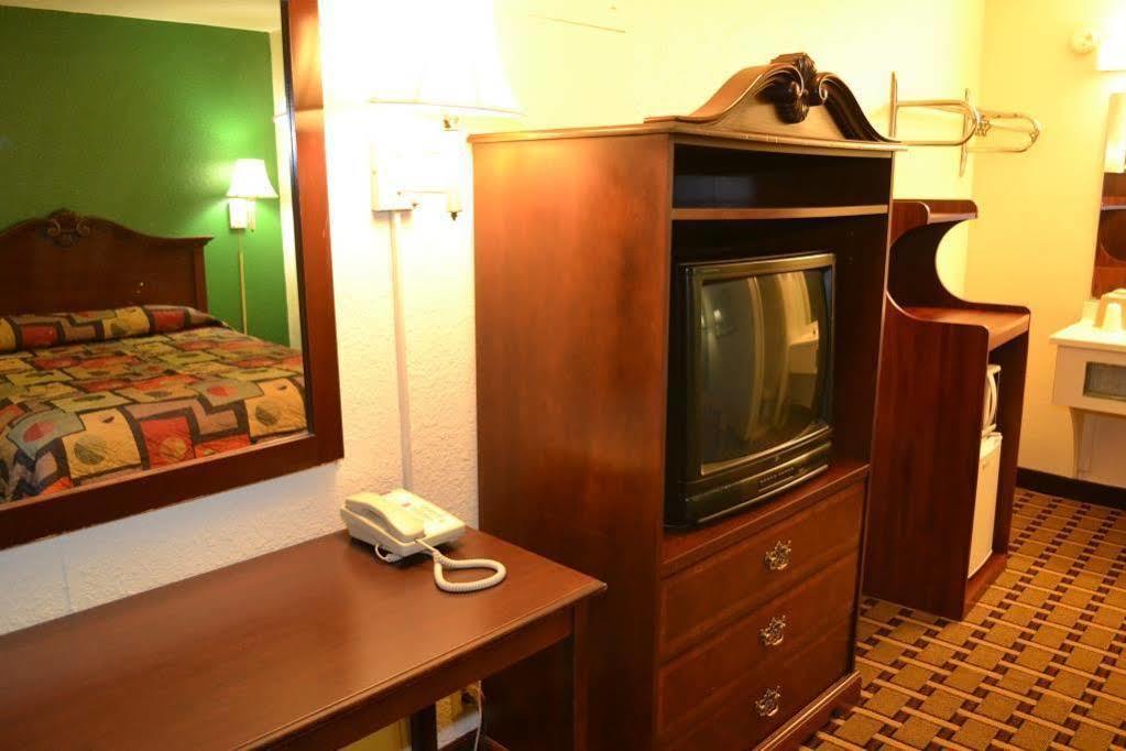 Masters Inn Augusta Washington Rd, I-20 Kültér fotó